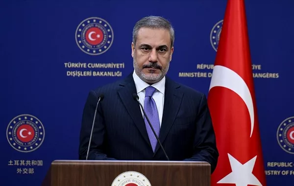 Top Turkish Diplomat to Attend Gaza Meeting in Paris