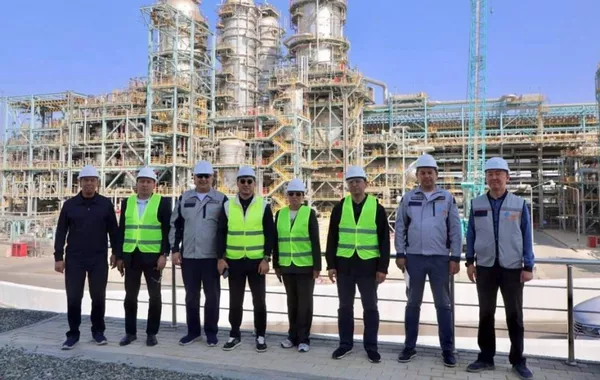 Kazakh Delegation Visits Uzbekistan's GTL Plant to Explore Oil and Gas Cooperation