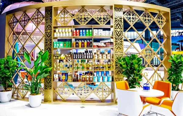 Kazakhstan Showcases Trade and Tourism at Shanghai Import Expo