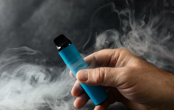 Uzbekistan Senate Passes Law Banning E-Cigarettes