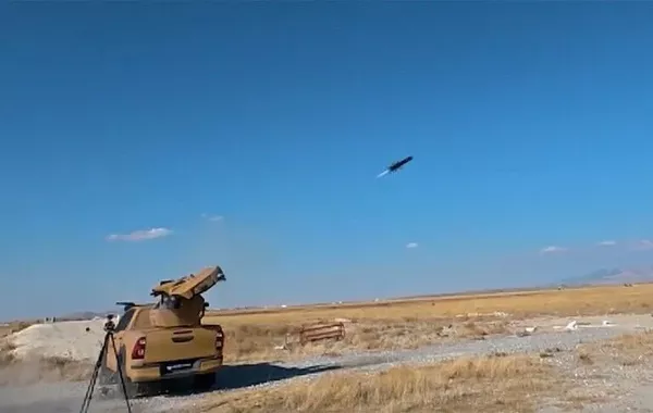 Türkiye’s KARAOK Missile Scores First Hit on Aerial Target