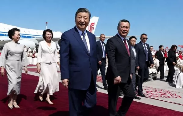 Chinese President Arrives in Kyrgyzstan for State Visit and SCO Summit