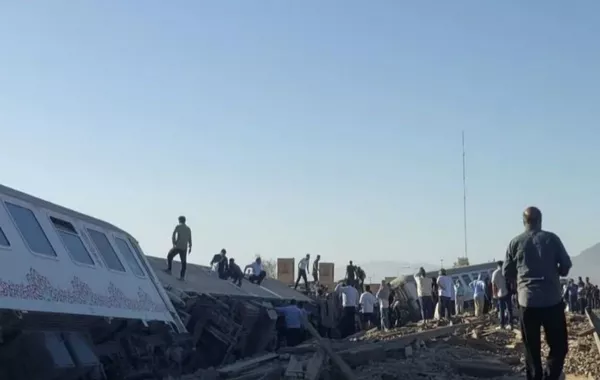 Train Derailment in Southern Iran Leaves 30 Injured: Local Media