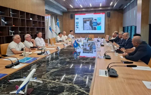 Azerbaijan, Uzbekistan Boost Ties in Digital Transport and Freight Logistics
