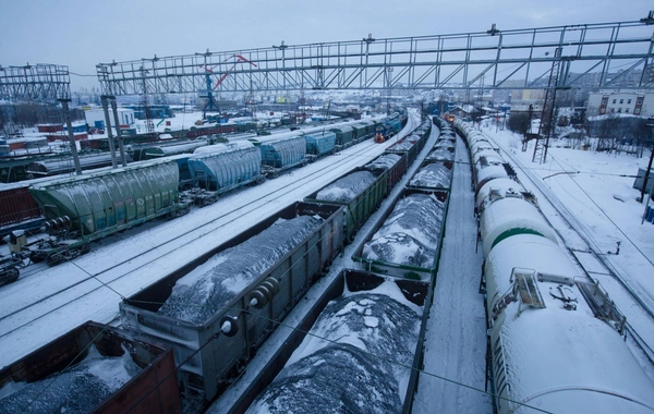 Weakened Russia Bows to China’s Energy and Railway Demands