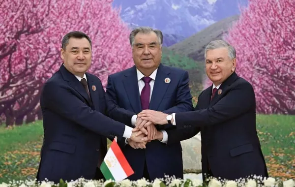 Uzbek Leader Among Nominees for Esteemed Leo Tolstoy Peace Prize
