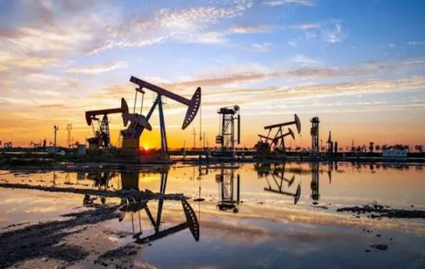 Azerbaijan's Azeri Light Surges Above $100 as Oil Price Jumps 4.5%