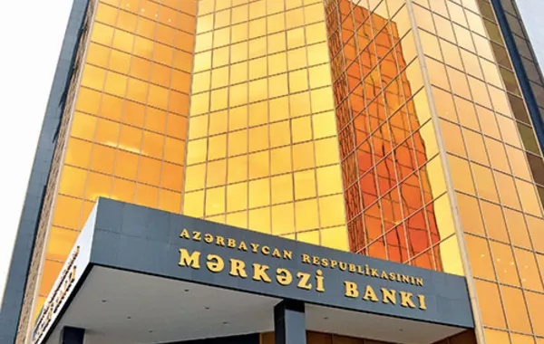 Double Charges, Weak Answers: Azerbaijan’s Banking System Faces a Trust Crisis