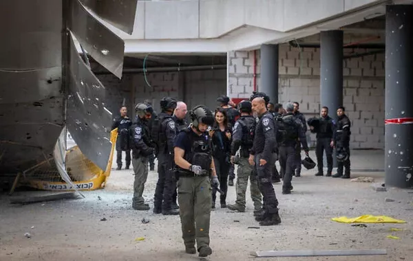 Azerbaijani Citizen Killed in Missile Attack on Israel's Yehud