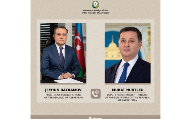 Azerbaijani and Kazakhstani FMs Hold Phone Conversation