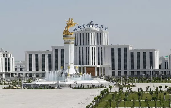 Gurbanguly Berdimuhamedov Reviews Progress on Phase Two of New City Project