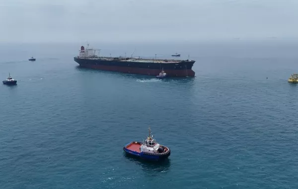 How Much Oil is Going Through Hormuz? Why Data Doesn’t Match US Claims