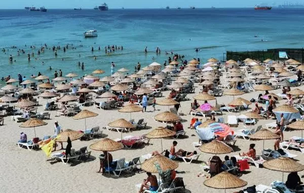 Türkiye Denies Mass Coxsackie Virus Outbreak Among Russian Tourists in Antalya