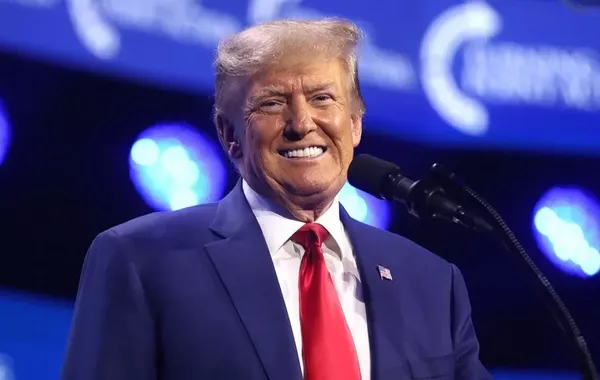 How Trump Trapped Himself in Oil Crisis After Attacking Iran