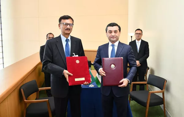 Uzbekistan and Bangladesh Sign Visa-Free Travel Deal for Diplomats