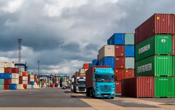 Turkmenistan Sees Growing Trade with Russia