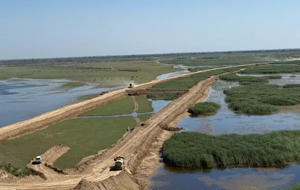 Kazakhstan Breaks Ground on Syr Darya Bridge for Key Railway Expansion