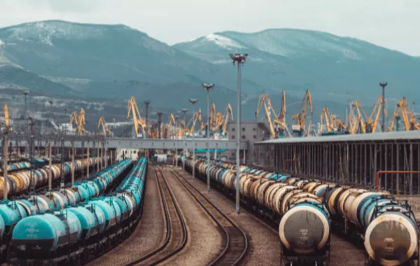 Azerbaijan Emerges as Key Railway Cargo Partner for Georgia