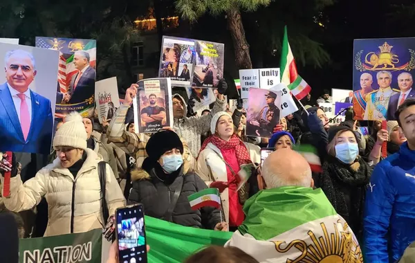 Georgian Protesters Keep an Eye on Iran as Their Own Demonstrations Continue