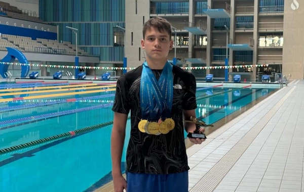 Azerbaijani Swimmer Wins Seven Medals at Abu Dhabi Swim for Life Championship