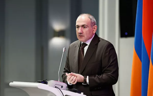 Pashinyan: EU Observers to Stay in Armenia Until Peace Treaty with Azerbaijan is Signed