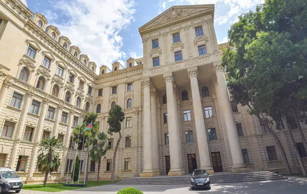 Azerbaijani MFA Marks First Anniversary of AZAL Crash