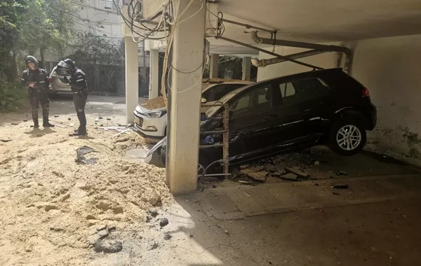 Iranian Missile Attack in Central Israel Claims at Least One Life - VIDEO