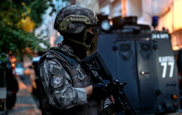 Turkish Security Forces Foil Terror Plot in Istanbul