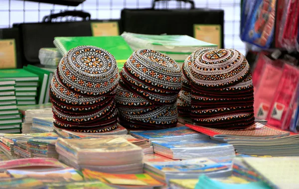 Pupils, Families Prepare for September 1 as School Fairs Open Across Turkmenistan