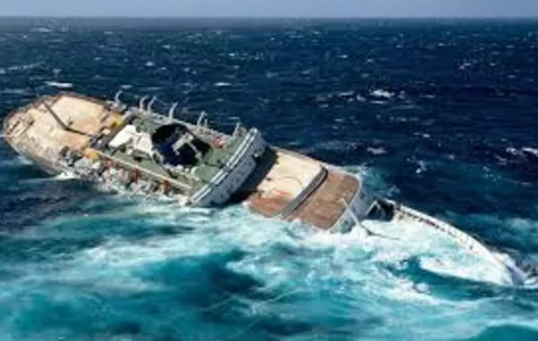 Sri Lanka Rescues Hundreds of Iranian Sailors from Sinking Vessel