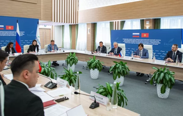 Kyrgyzstan, Russia Forge Unified Educational Space to Boost Barrier-Free Labor Market