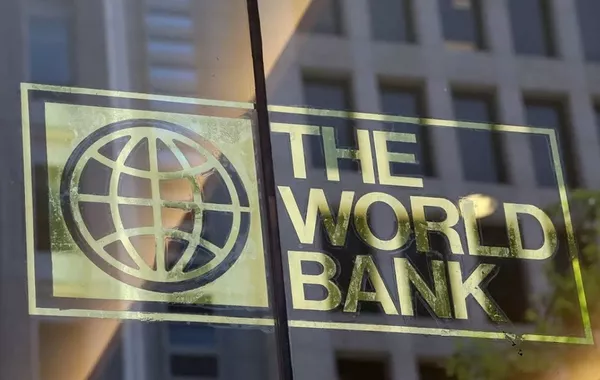 World Bank Flags Economic Risks for Tajikistan Amid Migration and Global Instability