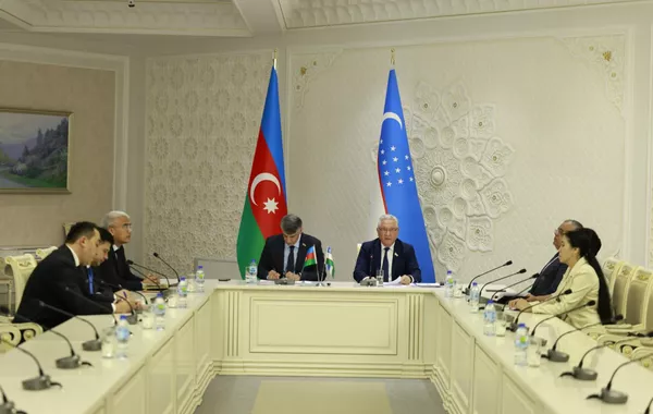Azerbaijani, Uzbek Parliamentary Groups Explore Deeper Cooperation on 30th Anniversary