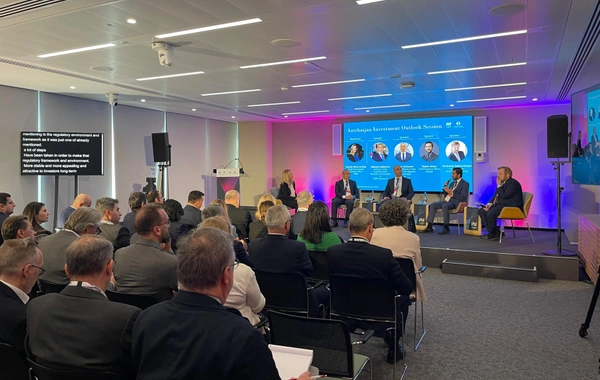 Azerbaijan Promotes Green Energy and Connectivity Potential in London