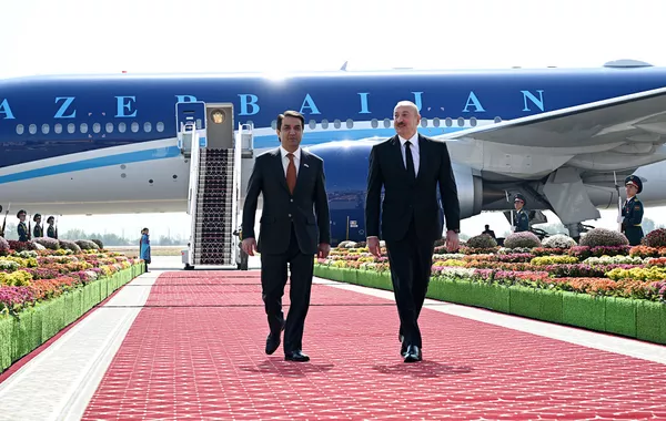 President Ilham Aliyev Arrives in Tajikistan
