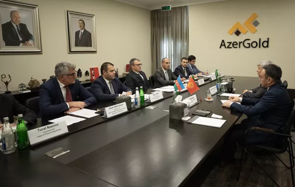 AzerGold Chairman Meets With Ambassador of Kyrgyzstan