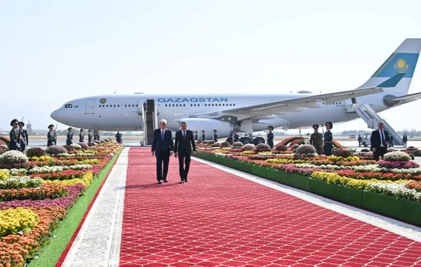 Kazakh Leader Touches Down in Tajikistan for Key Diplomatic Talks