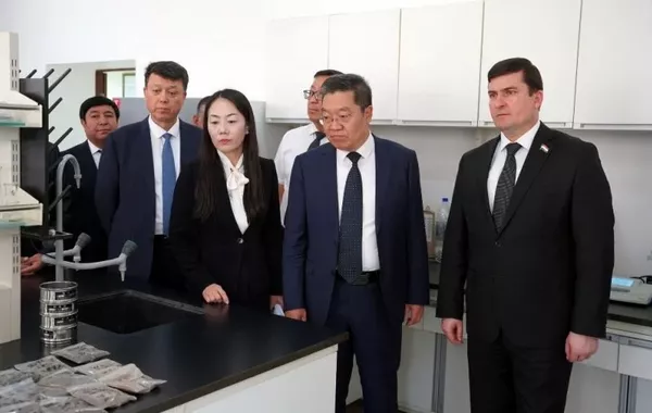 Tajikistan, China Launch Joint Biodiversity Lab