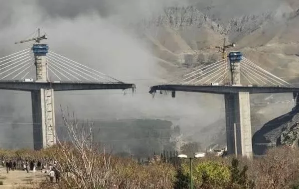 Iran's Landmark B1 Bridge Damaged in US-Israeli Strikes - VIDEO