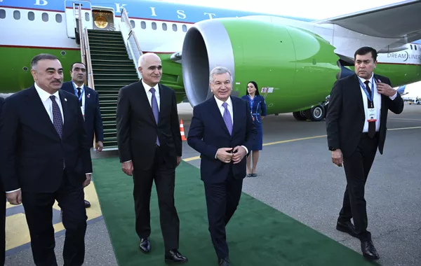 Presidents of Uzbekistan, Kyrgyzstan, Tajikistan Arrive in Azerbaijan for CICA Summit