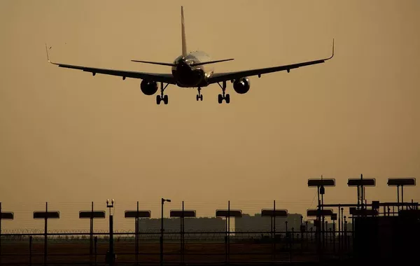 485 Flights Canceled in Russia Over Weekend Due to Airspace Restrictions