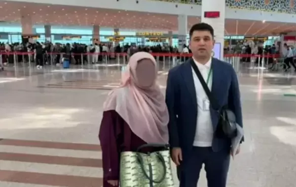 Uzbek Woman Returns Home After 21 Years in Pakistan