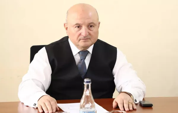 Armenian Court Extends Arrest of Gyumri Mayor
