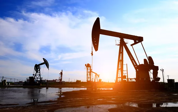 Oil Prices Fall in Global Markets