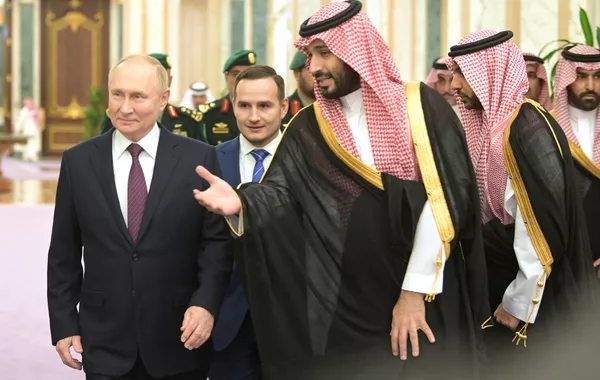 Saudi Arabia vs UAE: Is Riyadh Becoming Russia’s New Gulf Partner?