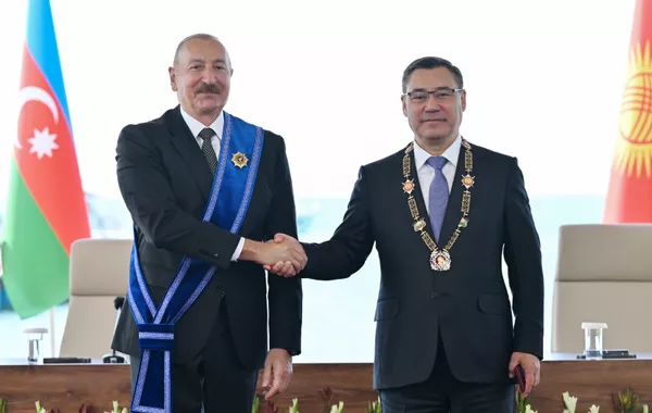 Azerbaijani, Kyrgyz Leaders Exchange Top State Honors