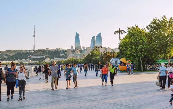 Azerbaijan’s Population Surpasses 10.26 Million Amid Emerging Demographic Shift