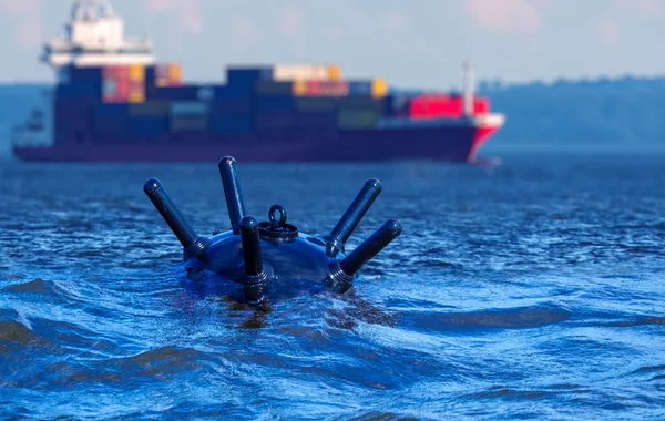 Strait of Hormuz at Risk: How Sea Mines Threaten Global Trade