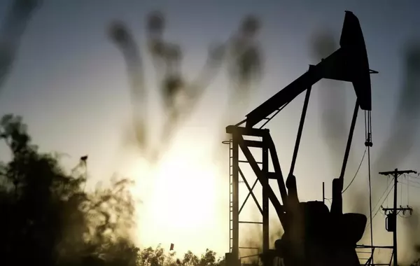 Oil Prices Fall on Global Markets