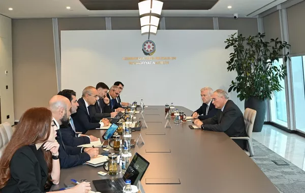 Azerbaijan, Saipem Discuss Energy, Green Transition